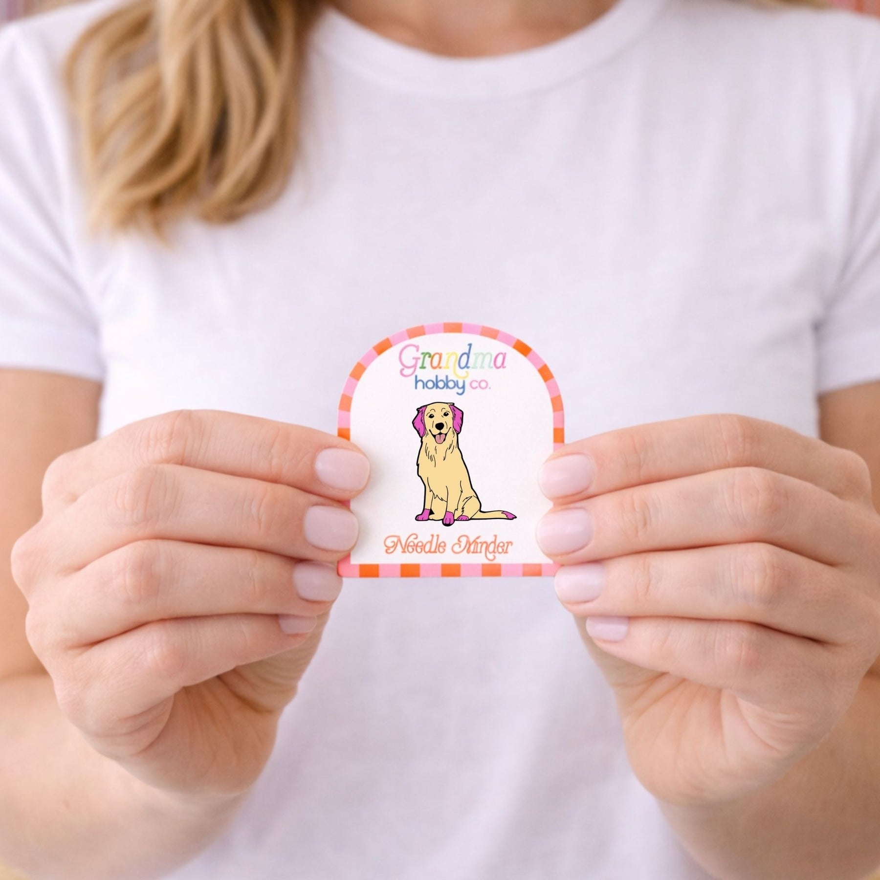 Needle Minder for Needlepoint & Cross Stitch | Golden Retriever - Aspen Lane 