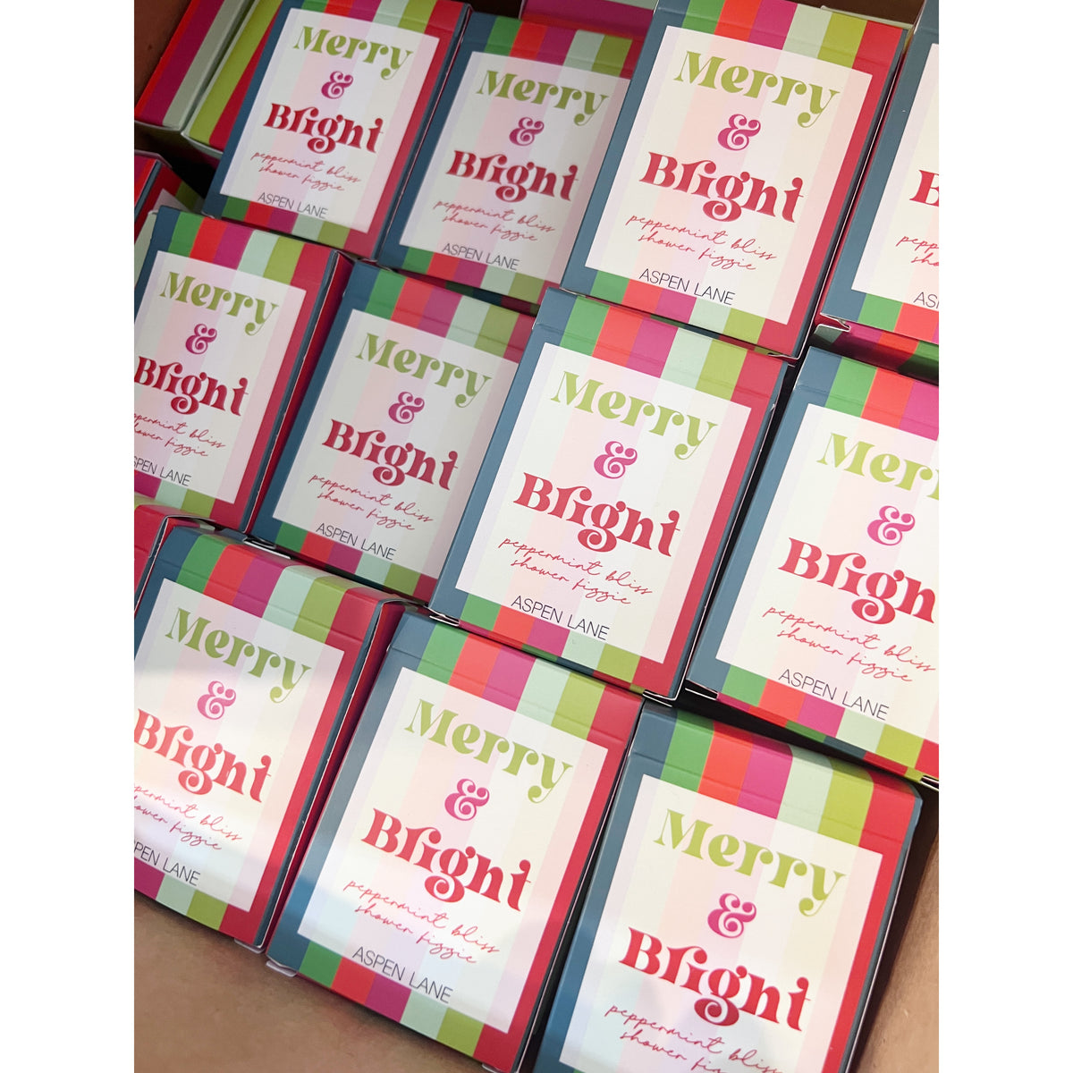 Merry & Bright Shower Fizzie | Boxed